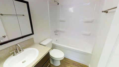 20830 Vintage Apartments bathroom