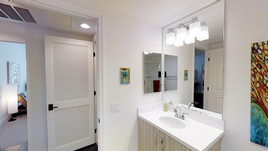 Horizons at Calabasas bathroom vanity