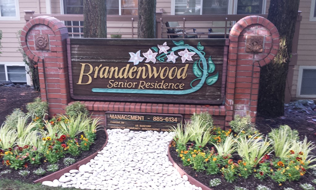 Brandenwood_FrontEntrywaySignage Brandenwood_FrontEntrywaySignage