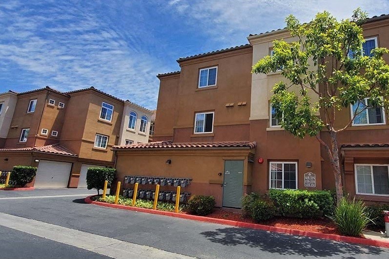 Brisa Del Mar Village building exterior