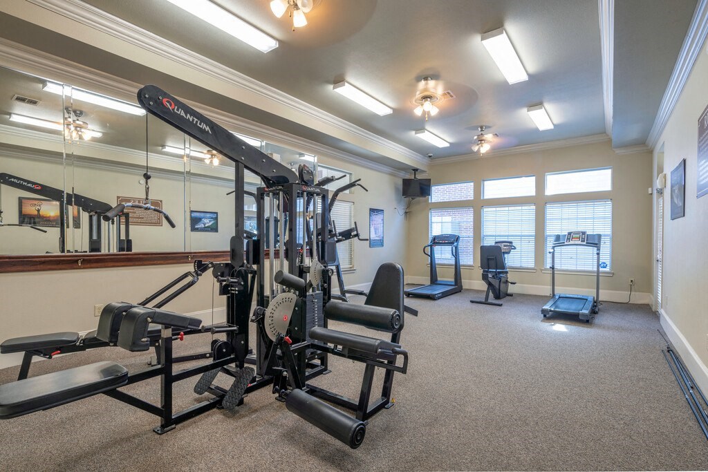 the apartments in houston texas with fitness room