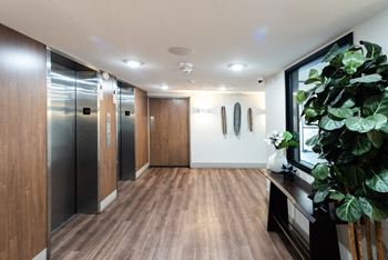 Apartment for rent near Culver City Los Angeles with elevator