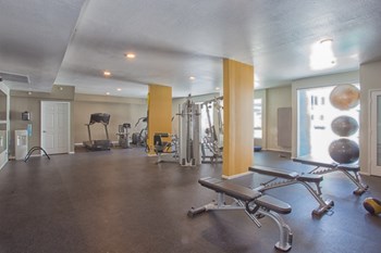 5015 Clinton Apartments fitness center 5015 Clinton Apartments fitness center - Photo Gallery 3