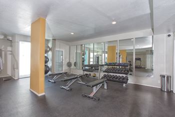 5015 Clinton Apartments fitness center