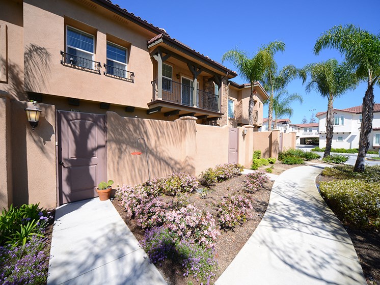 Parkside Villas exterior building walkway