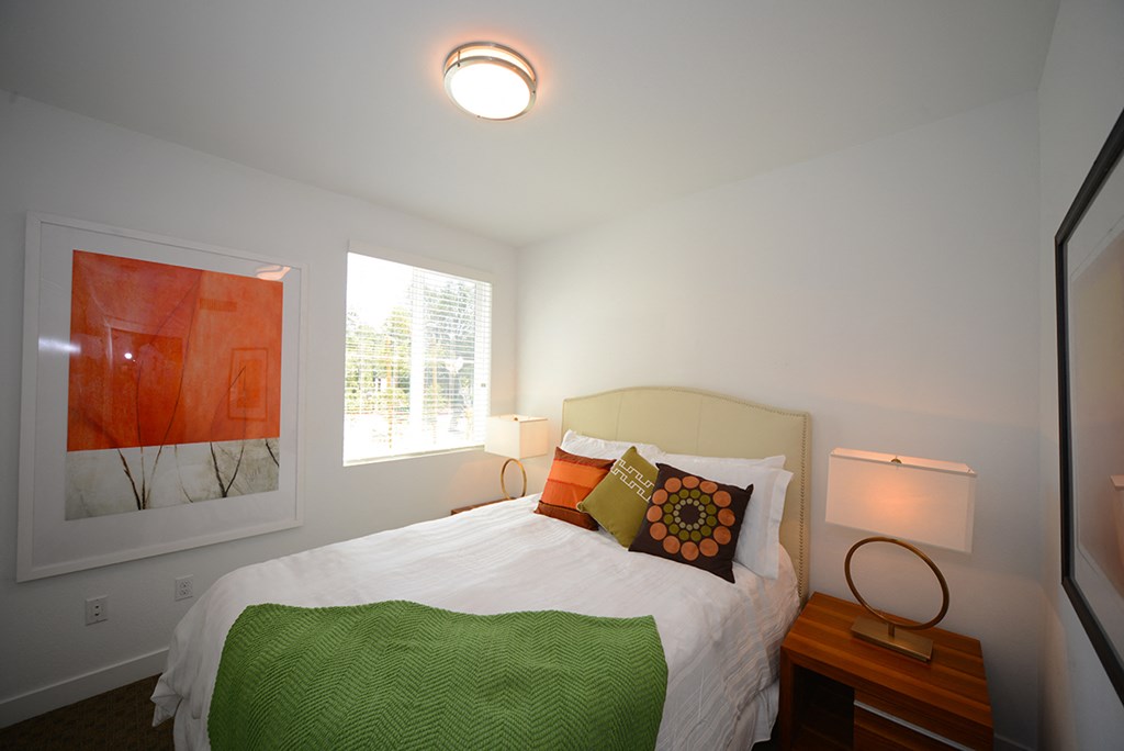 Yolo Apartments Furnished Bedroom