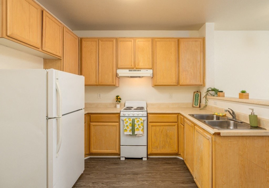 Desert Senior kitchen