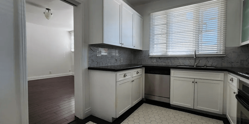 Doheny Sunset Apartments