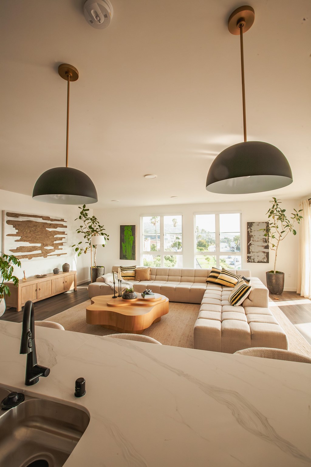 Eddy Redondo Residences