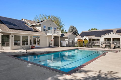 Englewood Gardens Pool