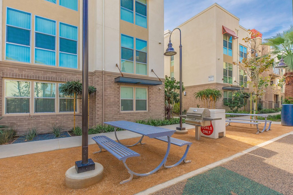 First Street - Barbecue Area