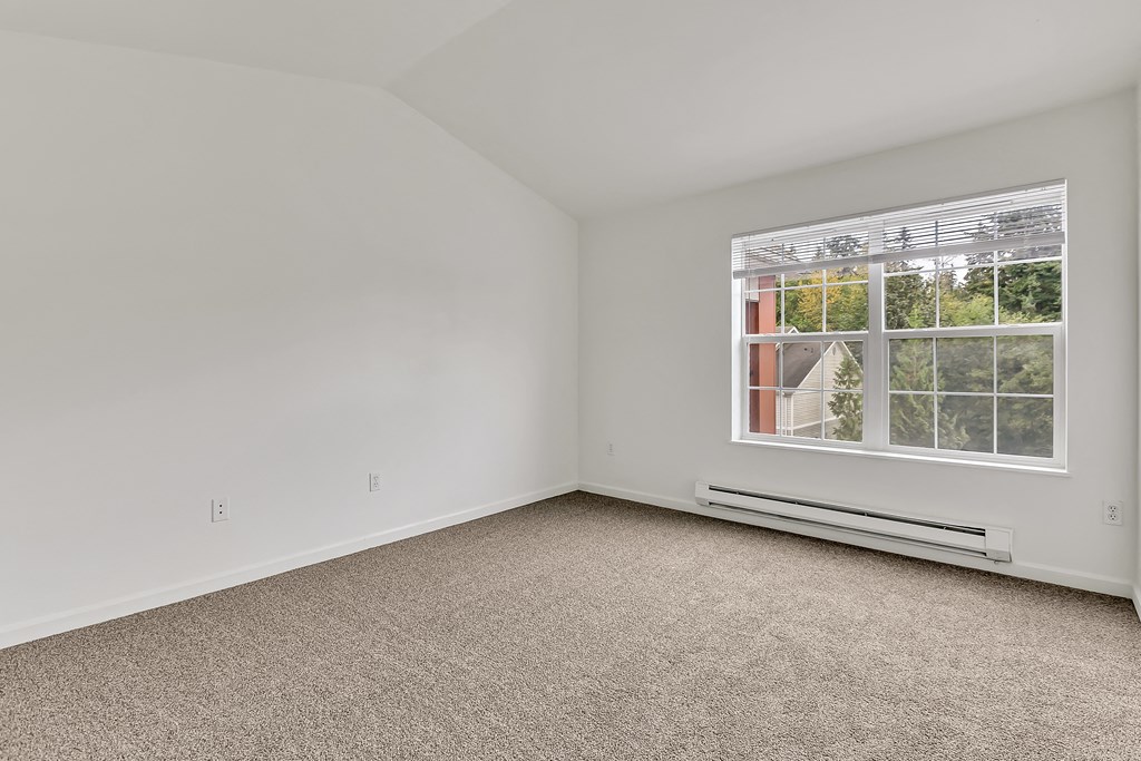Greens of Merrill Creek bedroom with window