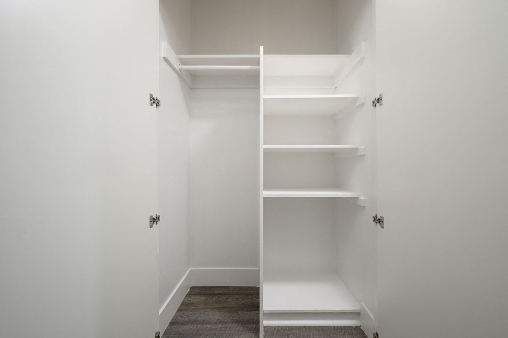 Haddon Hacienda hall closet