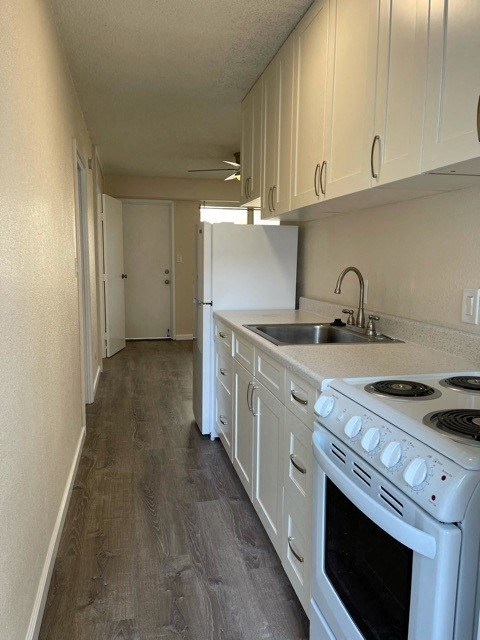 HaleWaiNani_Kitchen(2)