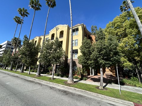 Heritage Park at Glendale street view of property