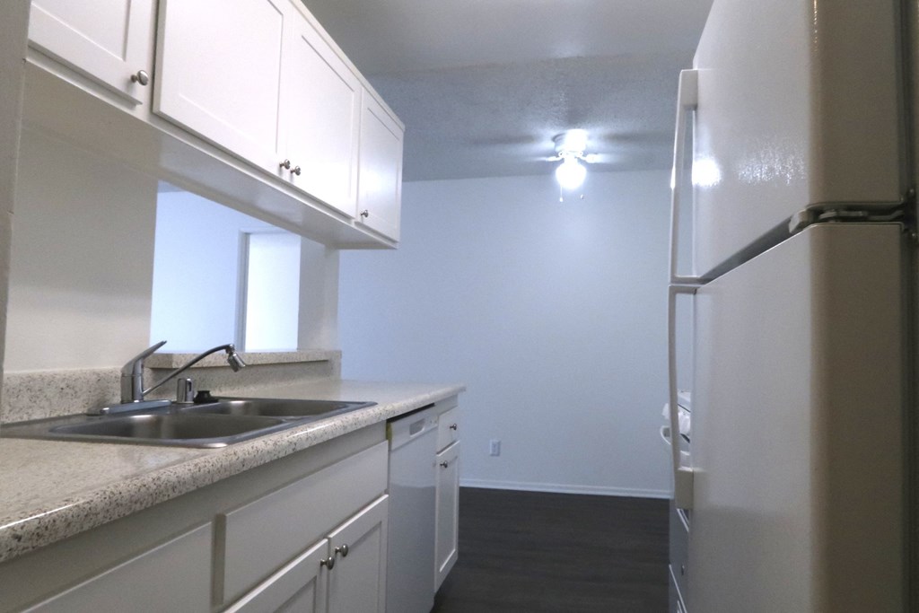 Heritage Park at Woodman two bedroom unit 271 kitchen appliances