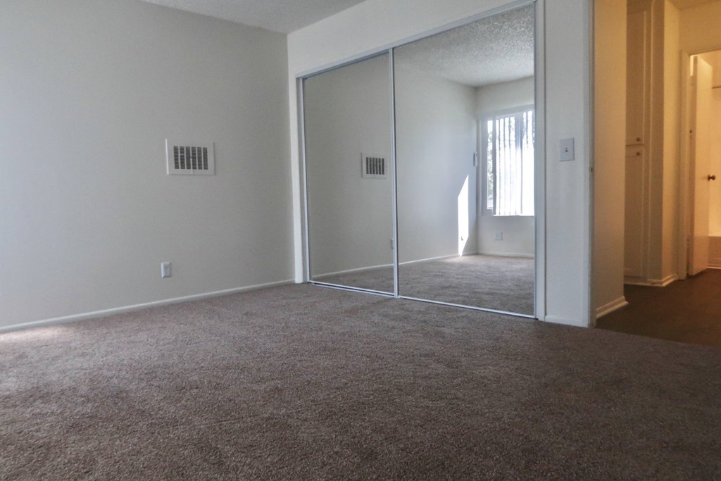 Heritage Park at Woodman- one bedroom unit 220 one bedroom with closet