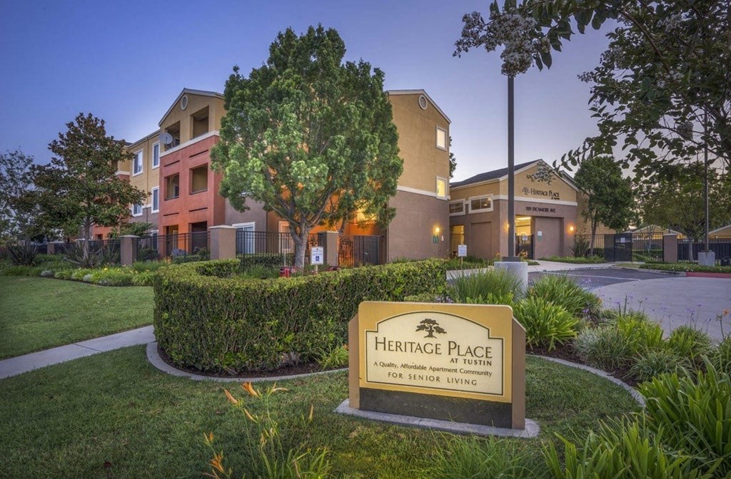 Heritage Place At Tustin signage