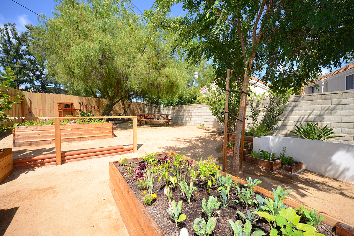 Horizons at Calabasas resident garden