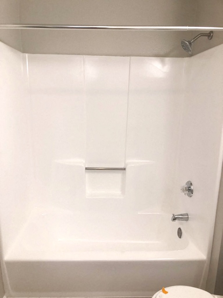 Monarch Terrace bathroom shower