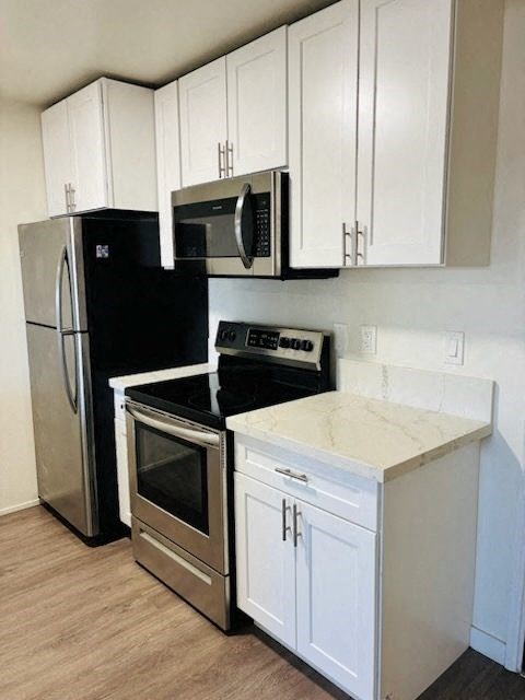 Park Stanton Place Studio kitchen