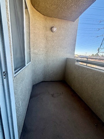 Park Stanton Place Studio balcony