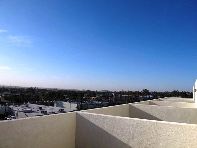 3475 Bentley city view from roof top