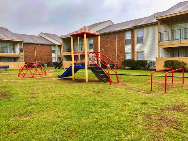 Trinity Park Apartments Play Ground Area