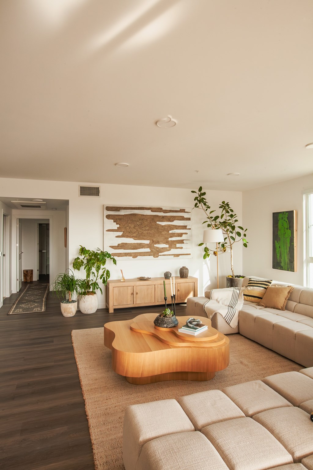 Eddy Redondo Residences