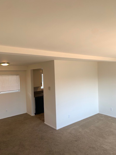 Seaview Apartments living area