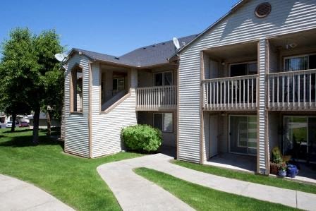 Englewood Garden Villas Exterior Grounds