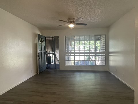 92-1340 PANANA ST 2-3 Beds Apartment for Rent