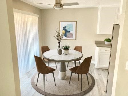 210 Garfield dining table 