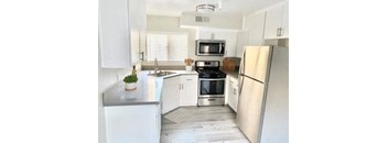 210 Garfield kitchen area with appliances