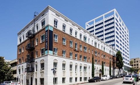 The Julie Lee exterior