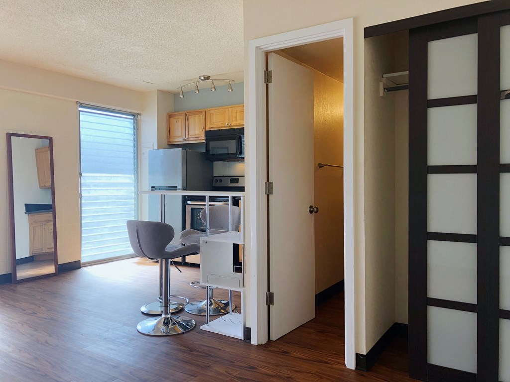 Kewalo_LivingSpace_Studio