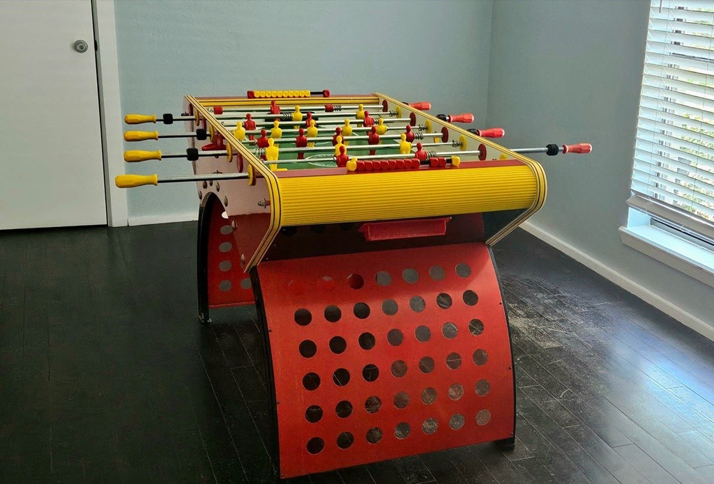 LaVita on Lovers Lane recreation room