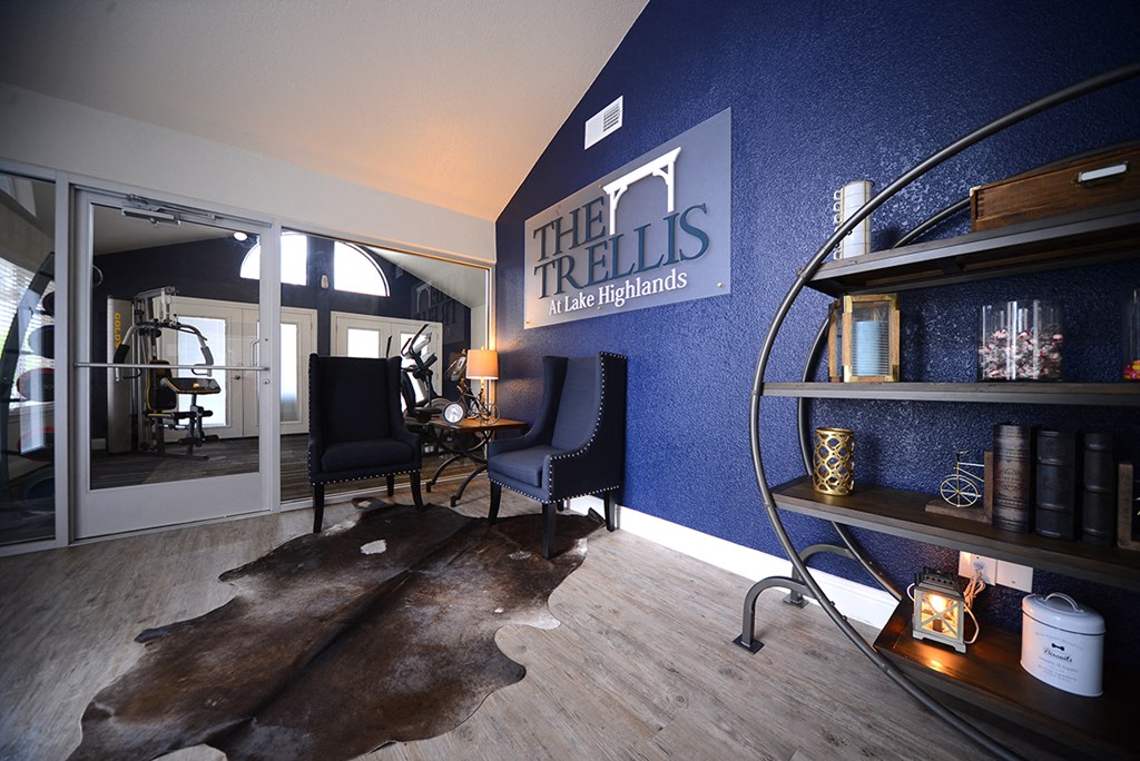 The Trellis at Lake Highlands lobby