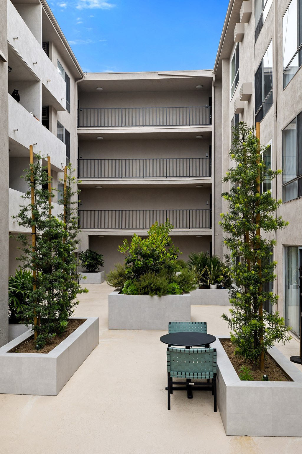Lyric Apartments Courtyard