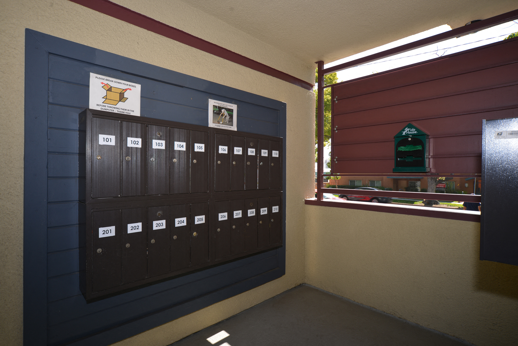 Monarch Terrace mailbox area