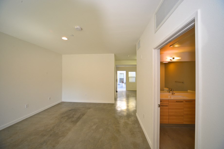 Mar Vista Lofts - Living Room