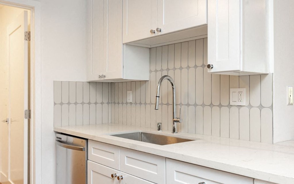 NoHoCentre_KitchenSink