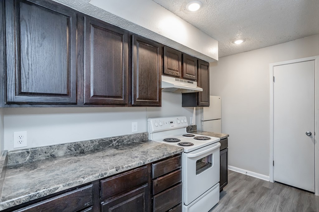 Oak Tree Village Kitchen (3 Bedroom 1313sq ft)