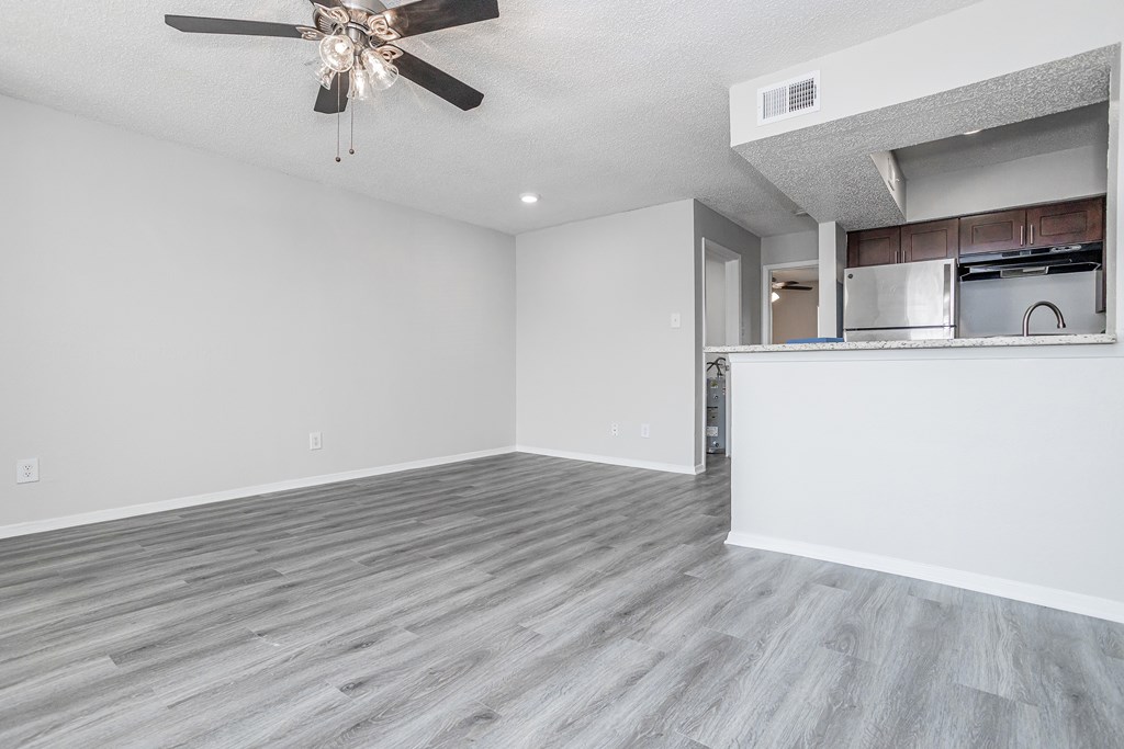 Oak Tree Village Living Room 1 Bedroom