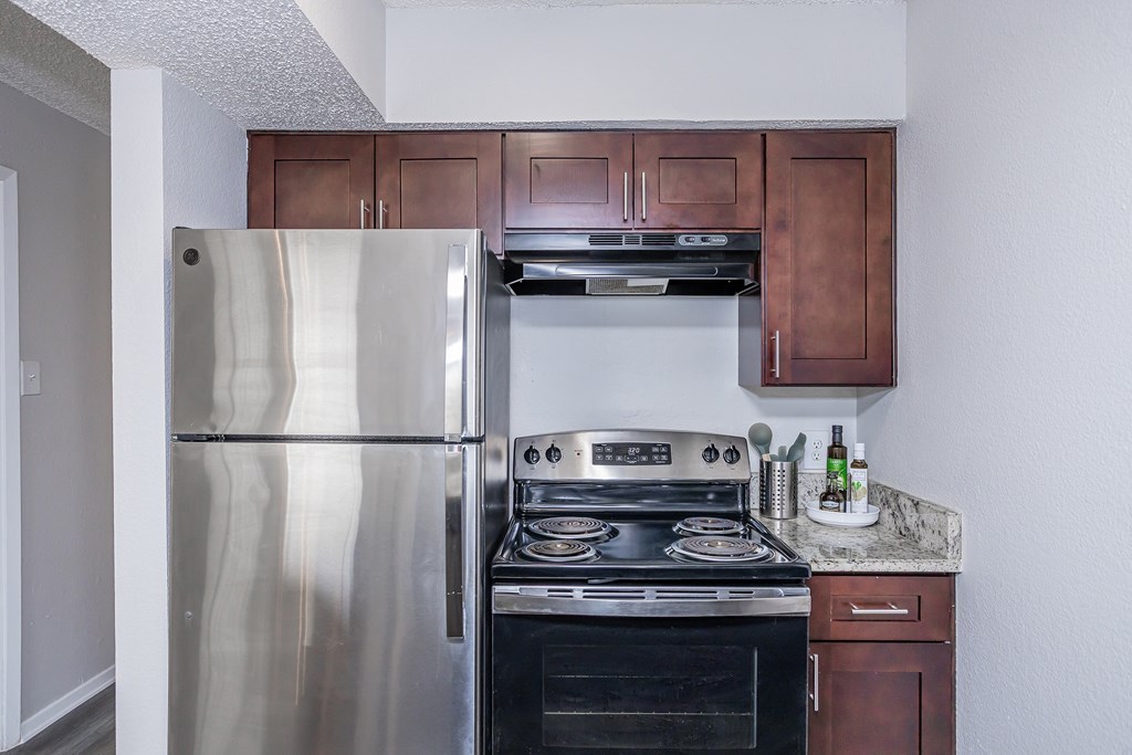 Oak Tree Village Kitchen with Appliances 1 Bedroom