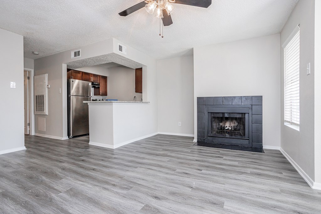 Oak Tree Village Living Room 1 Bedroom