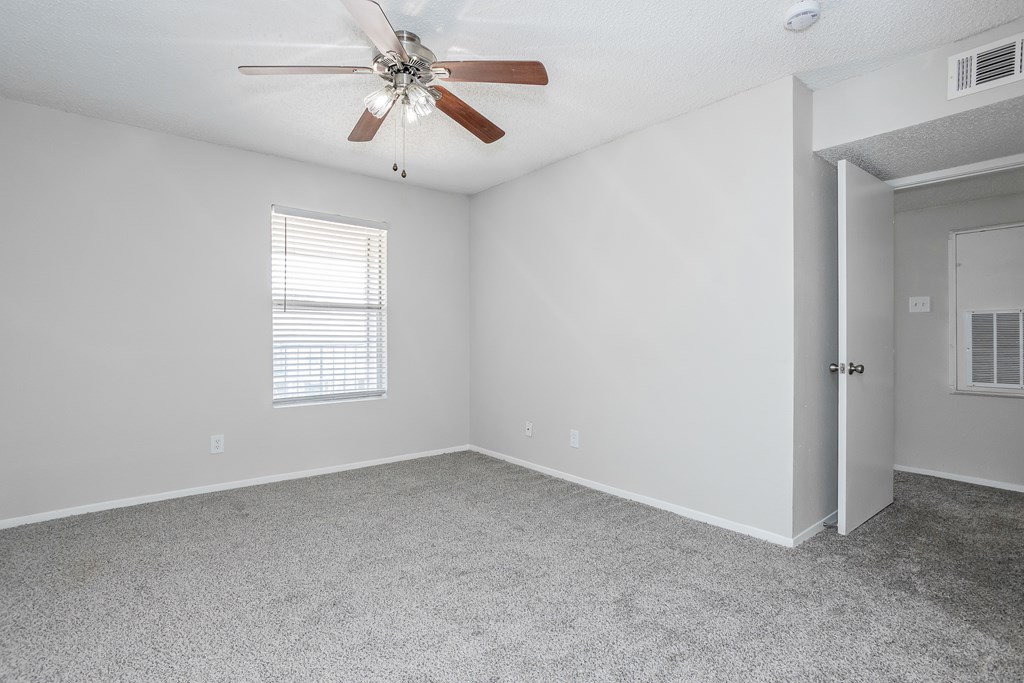 Oak Tree Village Bedroom