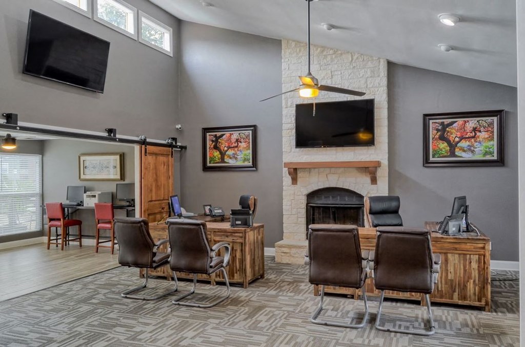 Oak Tree Village Apartments Leasing Office