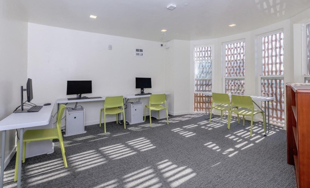 Pacific Pointe business center