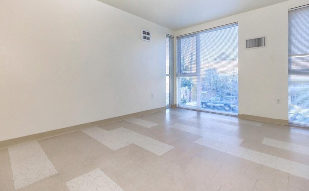 Pacific Pointe living room